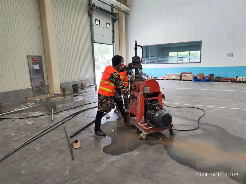 莲都厂房地面下沉塌陷注浆加固施工